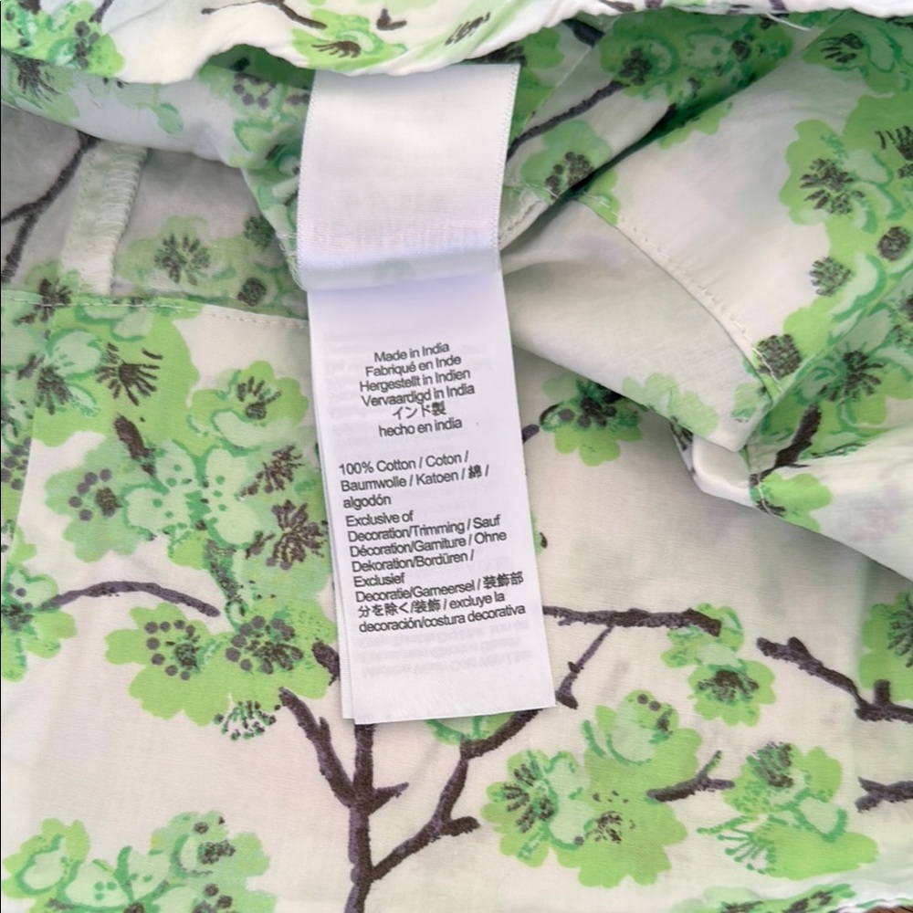 J Crew Green Floral  Blouse with Puffer Sleeves Size Large - Picture 7 of 7